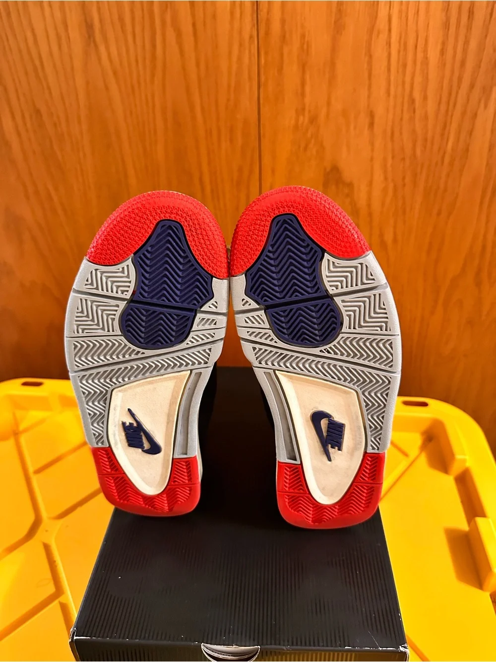 Jordan Air Jordan 4 Retro 